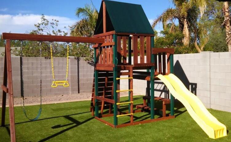 childrens wooden swing set