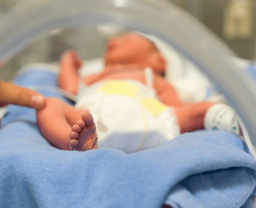 premature baby risks